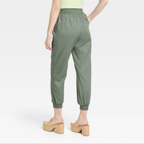 NWT A New Day High-Rise Modern Ankle Jogger Pants - Green Size Medium - Picture 2 of 7